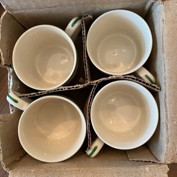 Spode Demitasse Coffee/Saucer Set 4 New in Box Nice Hostess Gift for Holidays! - Picture 9 of 10